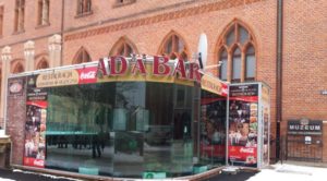 Read more about the article Amfiteatr i kawiarnia Adabar wracają do miasta w fatalnym stanie (+zdjęcia)