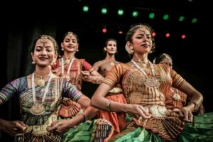 Read more about the article Piątek/sobota,niedziela, port pasażerski, Festiwal Indii, start o godz. 17.30, wstęp wolny