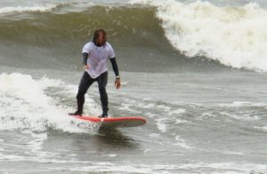 Read more about the article Będzie falować. Otwarte Mistrzostwa Pomorza Zachodniego w Surfingu w sobotę