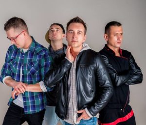 Read more about the article Poniedziałek, amfiteatr w Ustroniu Morskim, koncert zespołu Weekend, godz. 19, bilety 30/35 zł