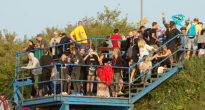 Read more about the article Radni osiedla Podczele jednogłośnie za festiwalem „Nagle nad morzem”