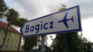 Read more about the article Koniec sporu o lotnisko. Po 12 latach gmina odzyskała 44 hektary w Bagiczu