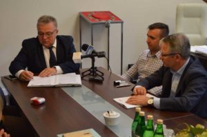 Read more about the article Umowa na przebudowę promenady podpisana