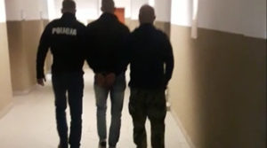 Read more about the article Policja złapała oszusta. Dzwonił do 65-latka i namawiał do brania pożyczek