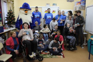 Read more about the article ,,Czarodzieje z wydm” z wizytą w Okruszku