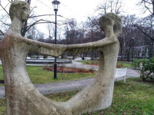 Read more about the article Karuzela i Macierzyństwo na Skwerze Koncertów Porannych