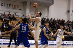 Read more about the article Poznańska hala Cityzen niezdobyta