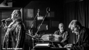 Read more about the article Sobota, RCK, koncert Stanisława Soyki i  Trio Wojciecha Karolaka, godz. 19, bilety 50/60 zł