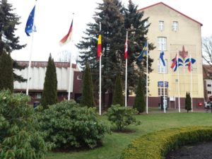 Read more about the article Przyszłość Urzędu Miasta dzieli. Pojedynek na petycje?