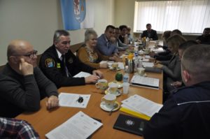 Read more about the article Nie ma zgody na dłuższe parkowanie przy dworcu PKP. Będą za to kontrole przy skrzyżowaniu ul. Kupieckiej i Solnej