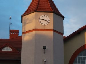 Read more about the article Tik Tak. Czy zegar na dworcu PKP będzie kiedyś chodził poprawnie ?