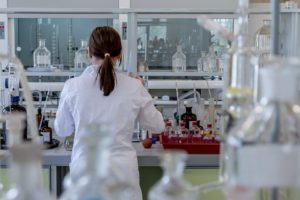 Read more about the article Meldunek epidemiologiczny szczecińskiego Sanepidu. Sprawdź co jest grypą, a co przeziębieniem