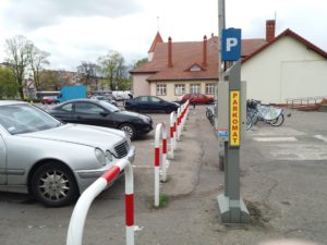 Read more about the article Miasto reaguje na skargi i wprowadza zmiany na ul. Kolejowej