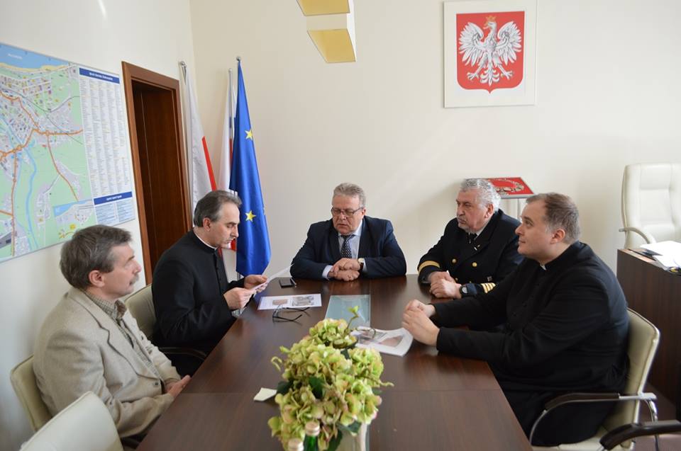 You are currently viewing Pamiątkowa tablica i ulica ks. Józefa Słomskiego?