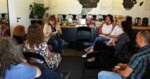 Read more about the article O „Fabryce wiatru” przy filiżance kawy