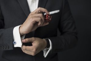 Read more about the article W Kołobrzegu mieszka 70 milionerów. Jeden z nich w ubiegłym roku zarobił najwięcej w regionie