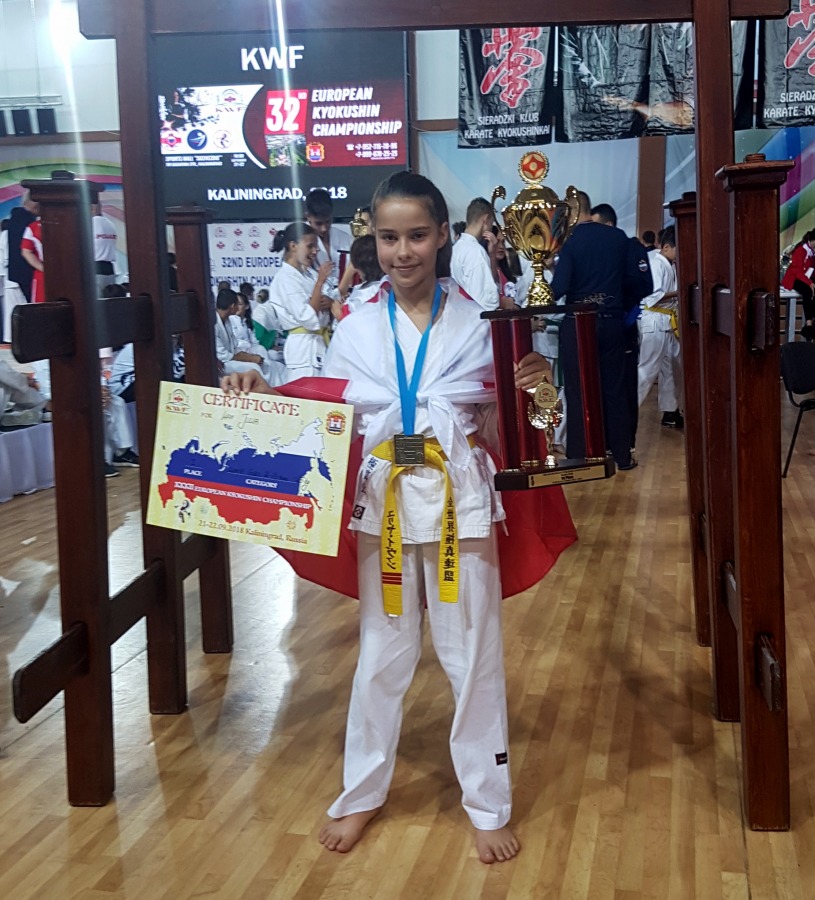 You are currently viewing Julia Iwan Mistrzynią Europy w karate Kyokushin