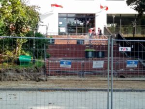 Read more about the article Wkrótce rusza przebudowa wejścia do szpitala. Będą trzy alternatywne wejścia na czas remontu