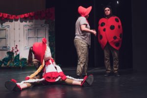 Read more about the article Niedziela, RCK, Poranki Młodego Widza/ spektakl „Czerwony kapturek”, godz. 11, bilety 8 zł