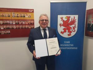 Read more about the article Janusz Gromek złożył ślubowanie podczas pierwszej sesji sejmiku. Został członkiem zarządu