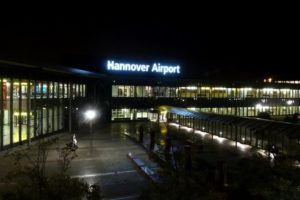 Read more about the article Polak, który wjechał na płytę lotniska w Hanowerze i „gonił” samolot jest prawdopodobnie mieszkańcem powiatu kołobrzeskiego