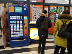 Read more about the article Samoobsługowy automat ze zdrapkami i kuponami Lotto teraz również w Kołobrzegu