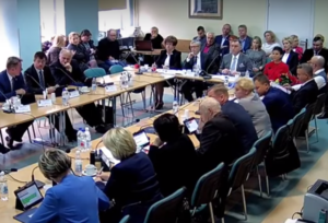 Read more about the article Starostwo będzie opłacać jeden etat więcej w Zarządzie Powiatu. „To moralne nadużycie”