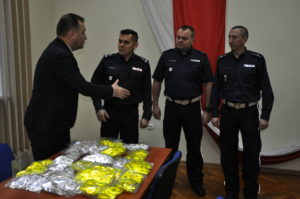 Read more about the article Trzy tysiące certyfikowanych odblasków trafi do mieszkańców. Gdzie je odebrać?