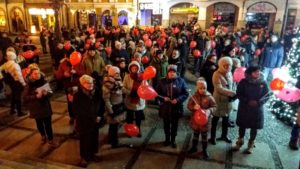 Read more about the article To był piękny wiec poparcia dla Jurka Owsiaka (wideo)