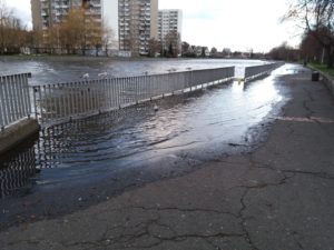 Read more about the article Poziom wody Parsęty spadł poniżej stanu ostrzegawczego. Spada też liczba interwencji Straży Pożarnej