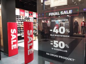 Read more about the article Coś dla łowców okazji! Teraz nawet 70 procent taniej. Sprawdzamy gdzie