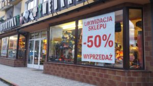 Read more about the article Po 58 latach najstarszy sklep sportowy w mieście zostanie zamknięty. Nie trudno się domyślić co tu powstanie