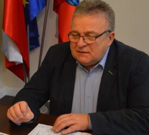 Read more about the article Skandaliczne słowa Janusza Gromka. Były prezydent Kołobrzegu przeprosił, ale niesmak pozostał