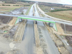 Read more about the article Zdjęcia z budowy drogi ekspresowej S6 na odcinku Kołobrzeg Zachód – Ustronie Morskie