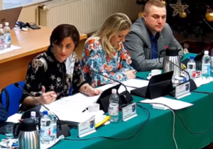 Read more about the article Na najbliższej sesji Rady Miasta radna Zielińska i radny Zięba zamienią się komisjami