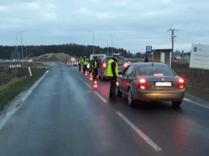 Read more about the article Policyjna drogówka podsumowała rok. Mniej wypadków, ale więcej kolizji