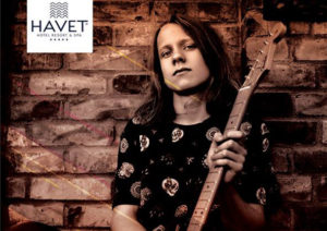 Read more about the article Scena Młodego Artysty: zagra Wojtek Sabała