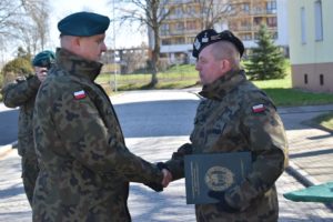 Read more about the article Zmiana na najwyższym stanowisku w 8 Batalionie Remontowym