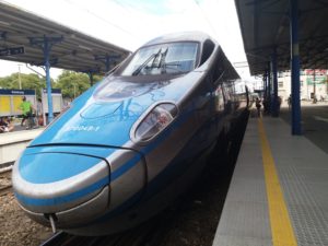 Read more about the article Samochód wjechał w Pendolino. Kierowca i pasażerowie byli pijani