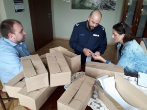 Read more about the article Kręci Mnie Bezpieczeństwo Nad Wodą: Opaski niezgubki dla najmłodszych