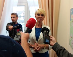 Read more about the article Zwrot ws. parkingu przy ul. Fredry. Prezydent Kołobrzegu rozwiązuje umowę (wideo)