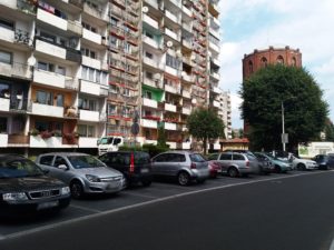 Read more about the article Ostatni azbest znika z budynków KSM. Liczba usuniętych metrów kw. szkodliwego eternitu robi wrażenie