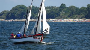 Read more about the article Sobota, reda portu, Regaty Żeglarskie „Srebrny Dzwon”, godz. 11, wstęp wolny