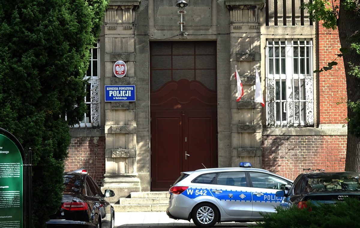 Młoda para podejrzana o rozbój w areszcie. 26-letni mężczyzna i 20-letnia kobieta zatrzymani przez policjantów z Kołobrzegu na terenie kraju