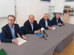 Read more about the article Podwyżki w trzech miejskich spółkach. W Zieleni Miejskiej wciąż trwają rozmowy ze związkowcami