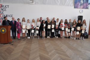 Read more about the article „Złote” dziewczyny z Kopernika