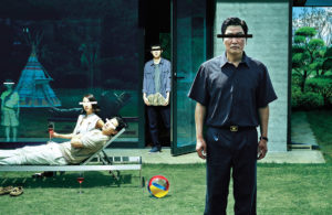 Read more about the article Środa, RCK, DKF „Sztorm”/film „Parasite”, godz. 19, bilet 12 zł