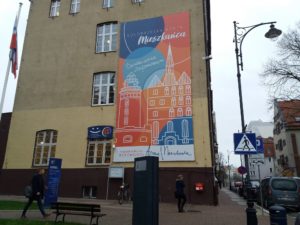 Read more about the article Baner reklmujący Kartę Mieszkańca zostanie zdjęty. „Ale bez poczucia winy…”