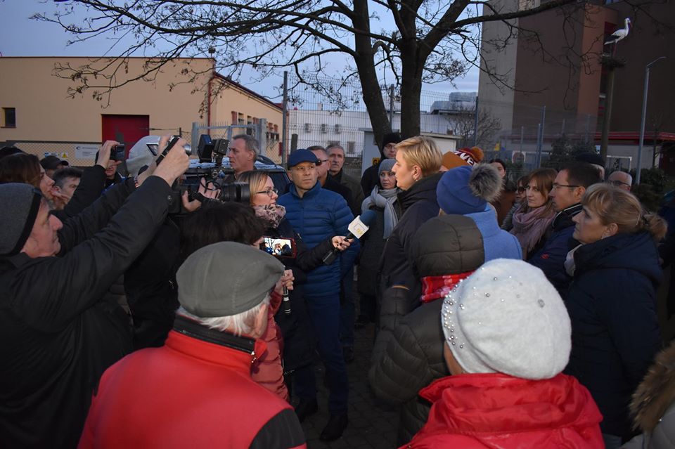 You are currently viewing Wraca sprawa niechcianego masztu telefonii komórkowej przy ul. Ogrodowej (WIDEO)