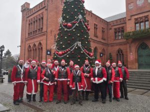 Read more about the article Mikołaje na motorach po raz dziesiąty rozwiozły paczki